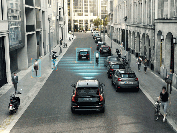 150051 The all new Volvo XC90 City Safety