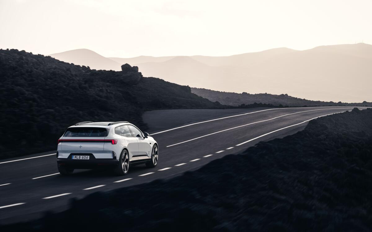 Polestar: lanza el Polestar 4 SUV - mayor versatilidad, prestaciones sin concesiones