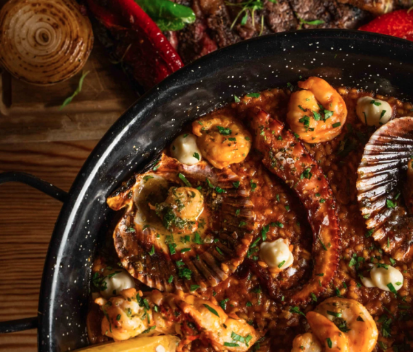 Paella Fiesta p&aring; Boqueria: En spansk matfest i hj&auml;rtat av Stockholm